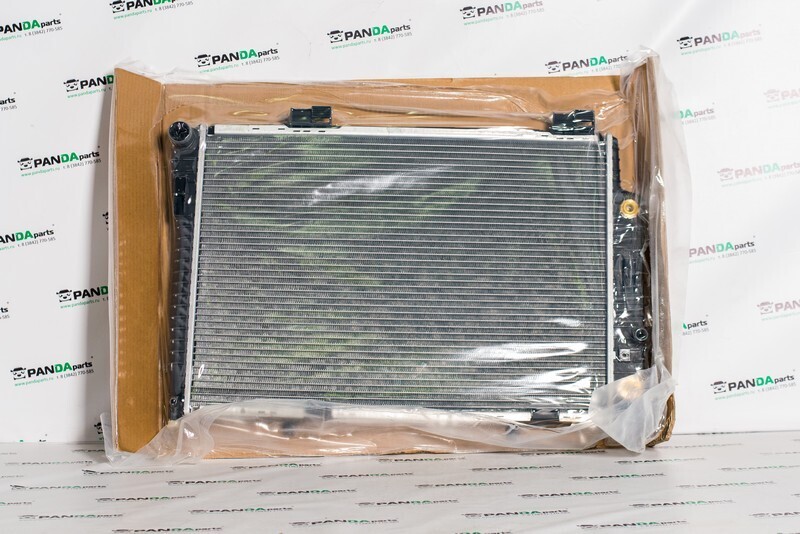 Радиатор двигателя Mercedes-Benz