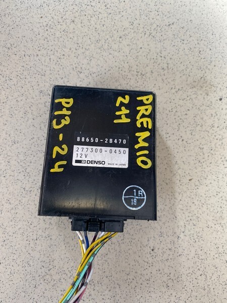 Блок управления кондиционером Toyota Corona Premio AT211 7A-FE