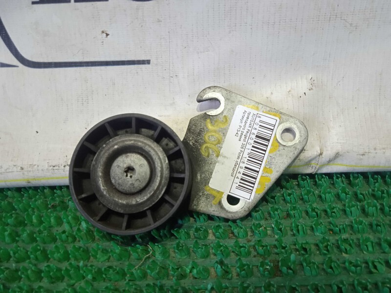 Ролик обводной приводного ремня Peugeot 306  XU10J4R