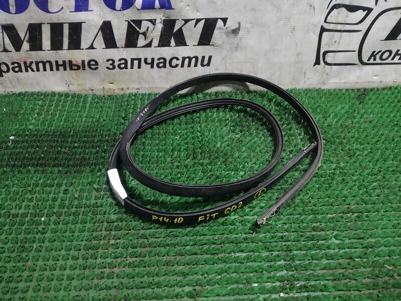 Молдинг крыши Honda Fit GD2 L13A лев