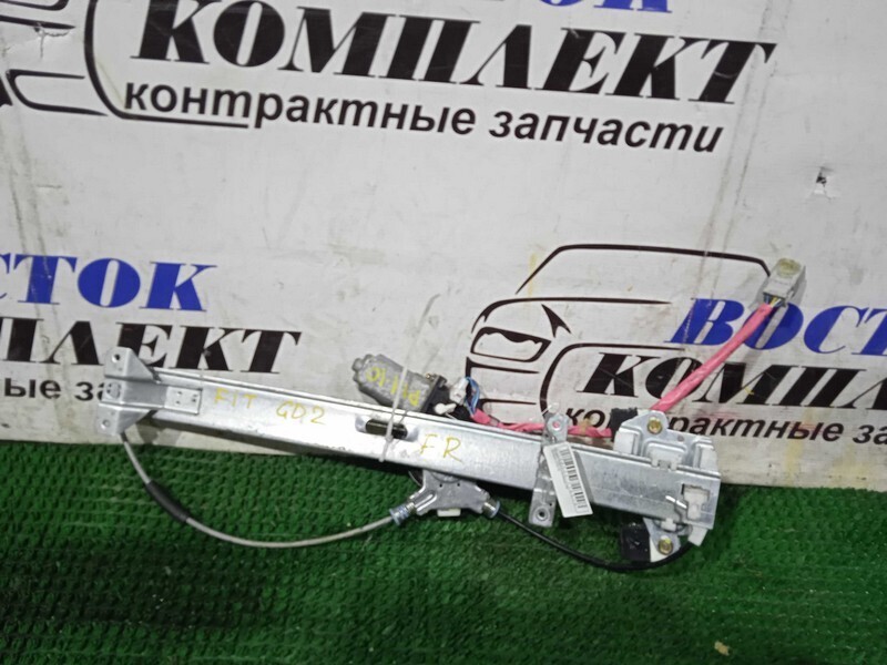 Стеклоподъемник Honda Fit GD2 L13A перед прав