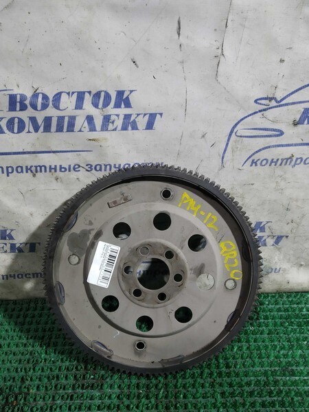 Маховик Nissan Serena TC24 QR20DE