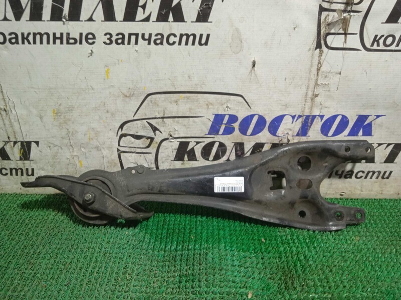 Рычаг подвески нижний Honda Stepwgn 2001 RF3 K20A зад прав