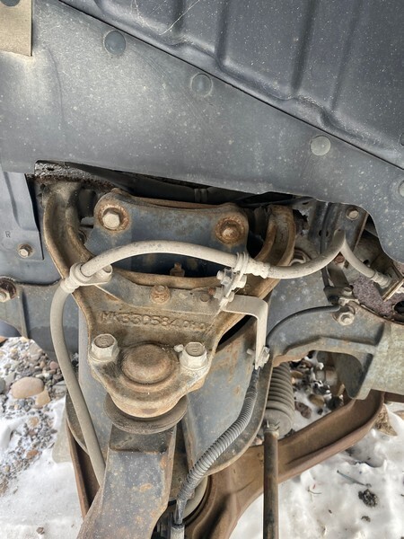 Рычаг подвески Mitsubishi Canter 2000 FE62EE 4M51 перед прав