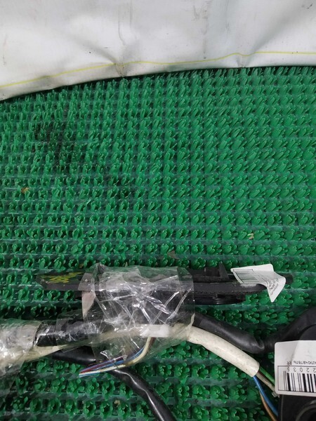 Концевой выключатель Nissan Serena PC24 SR20DE зад лев