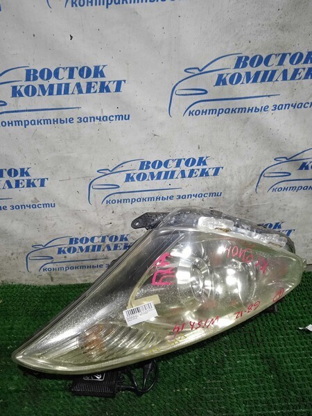Фара Toyota Wish ZNE14G 1ZZ-FE лев