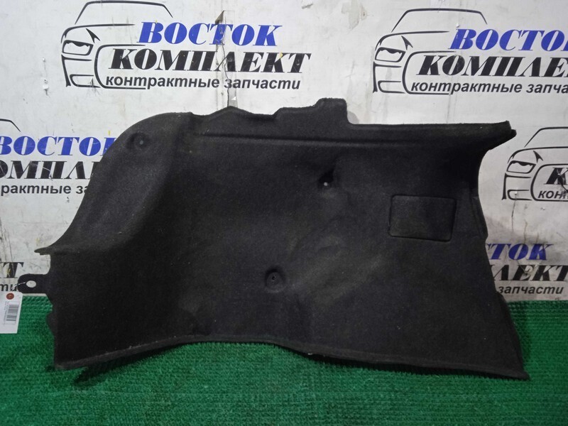 Обшивка багажника Nissan Tiida Latio SC11 HR15DE лев