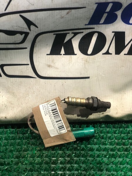 Датчик кислородный Mazda Tribute EPFW AJ