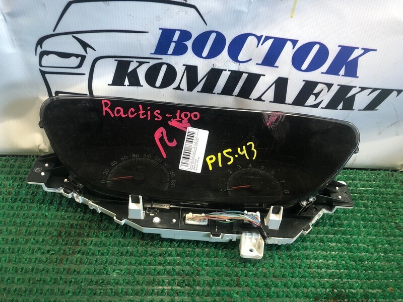Комбинация приборов Toyota Ractis SCP100 2SZ-FE