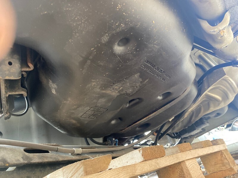 Бак топливный Nissan Tiida Latio SC11 HR15DE