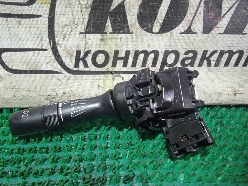 Переключатель подрулевой дворников Toyota Mark X GRX120 4GR-FSE