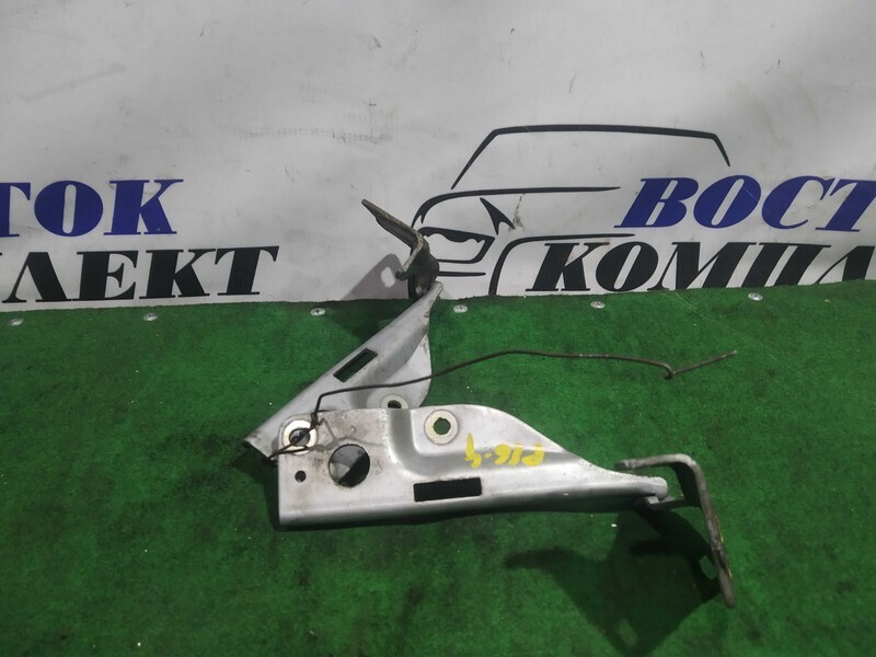 Петля капота Nissan AD VFY11 QG15DE