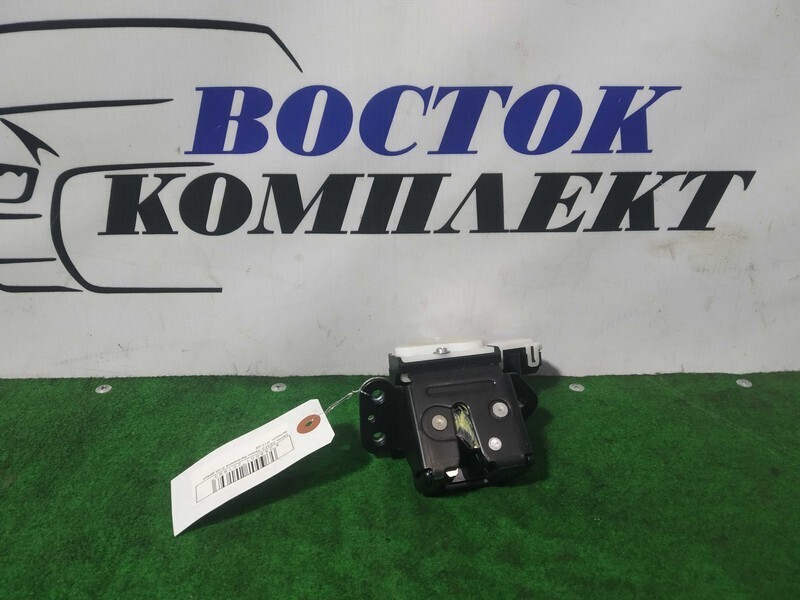 Замок багажника Mazda Demio DE3FS ZJ-VE