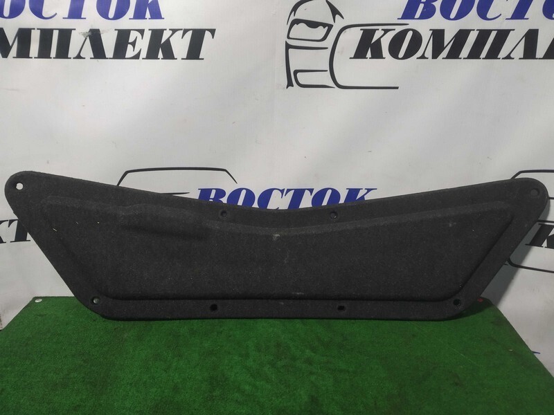 Обшивка двери багажника Mazda Demio DE3FS ZJ-VE