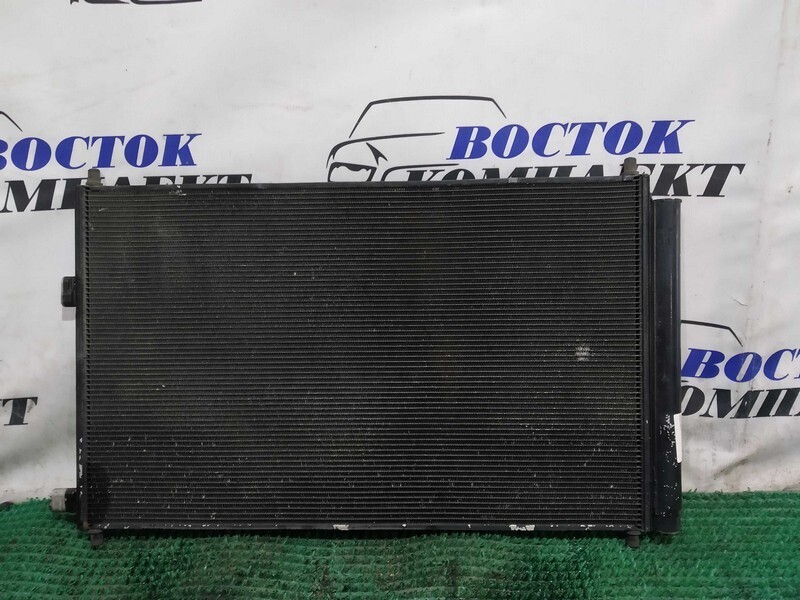 Радиатор кондиционера Toyota Estima ACR55W 2AZ-FE