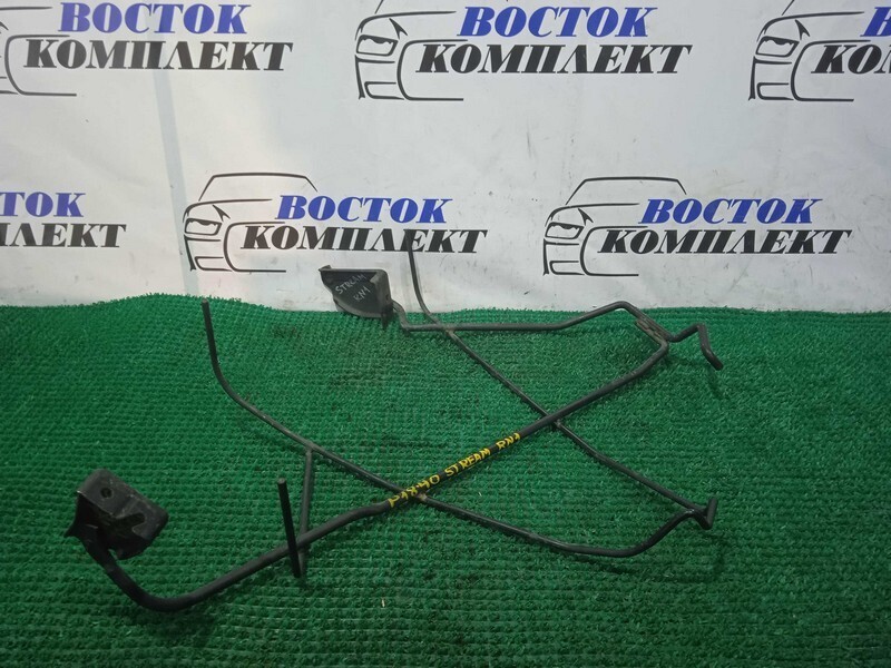 Кронштейн запасного колеса Honda Stream RN1 D17A