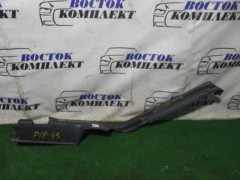 Накладка порога Honda Domani MB5 D16A зад прав