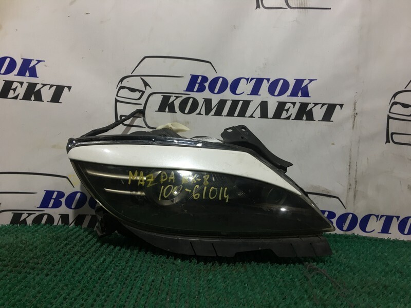Фара Mazda RX8 SE3P прав