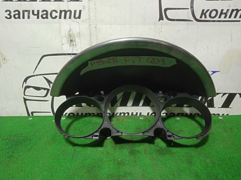 Консоль панели приборов Honda Fit GD1 L13A