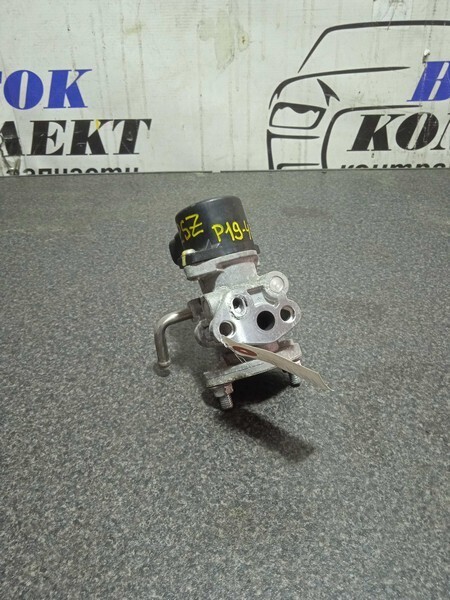 Клапан EGR Toyota Ractis SCP100 2SZ-FE