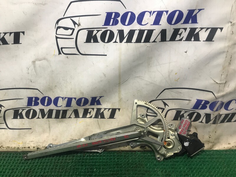 Стеклоподъемник Toyota Ractis SCP100 2SZ-FE перед прав