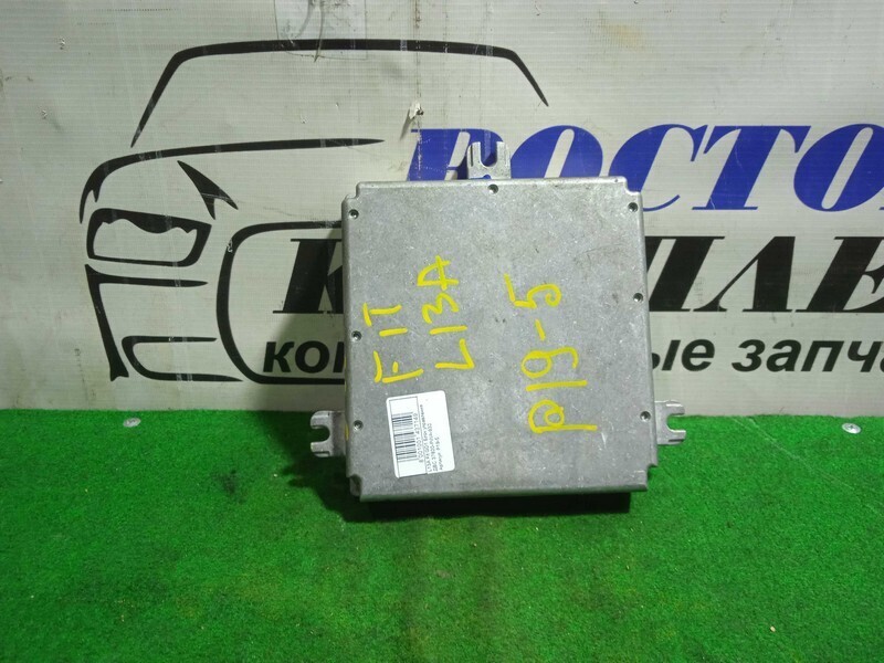 Блок управления ДВС Honda Fit 2005 GD1 L13A