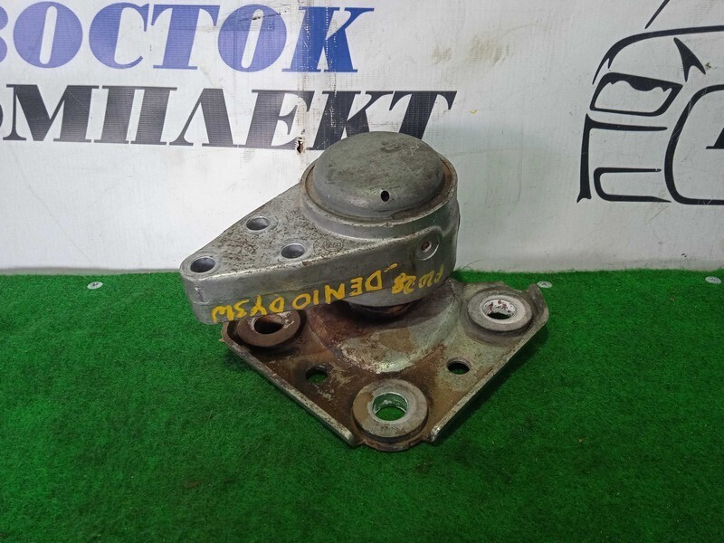 Подушка двигателя Mazda Demio DY3W ZJ-VE прав