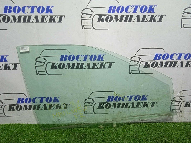 Стекло боковое Mazda MPV LW5W GY перед прав