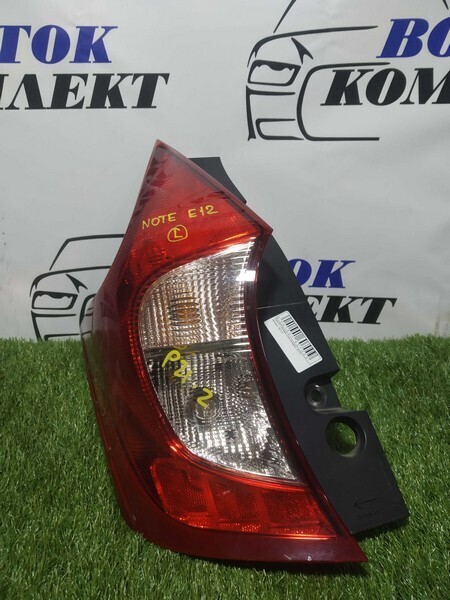 Фонарь стоп-сигнала Nissan Note E12 HR12DDR лев