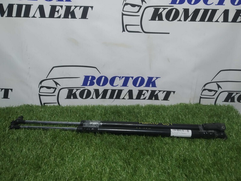 Амортизатор багажника Honda Mobilio 2004 GB1 L15A