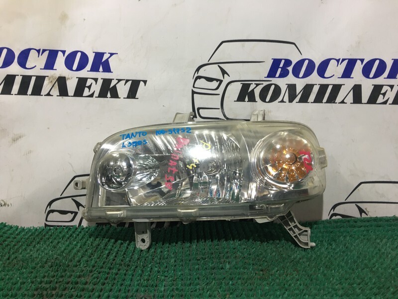 Фара Daihatsu Tanto L350S EF-VE лев