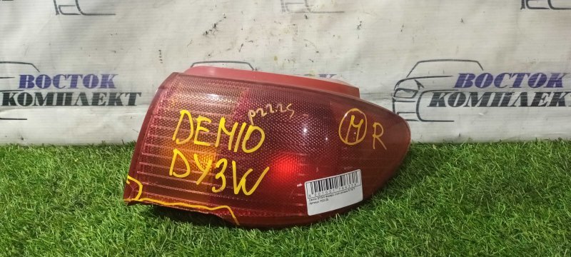 Фонарь стоп-сигнала Mazda Demio DY3W ZJ-VE прав