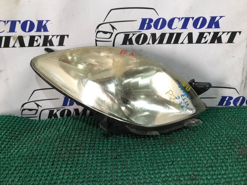 Фара Toyota Vitz NCP95 2NZ-FE прав