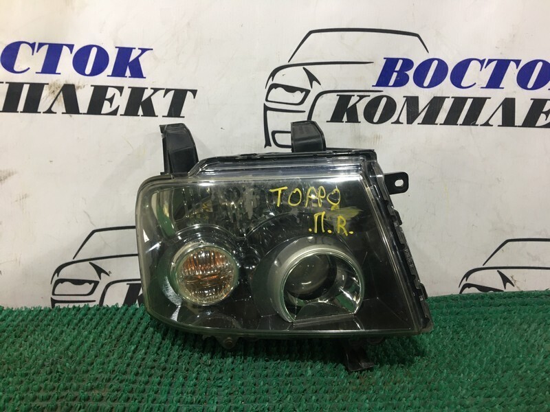 Фара Mitsubishi Toppo H82A 3G83 прав