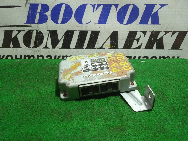 Блок управления КПП Nissan Serena TC24 QR20DE