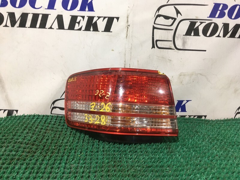 Фонарь стоп-сигнала Toyota Mark II Qualis SXV20 5S-FE лев