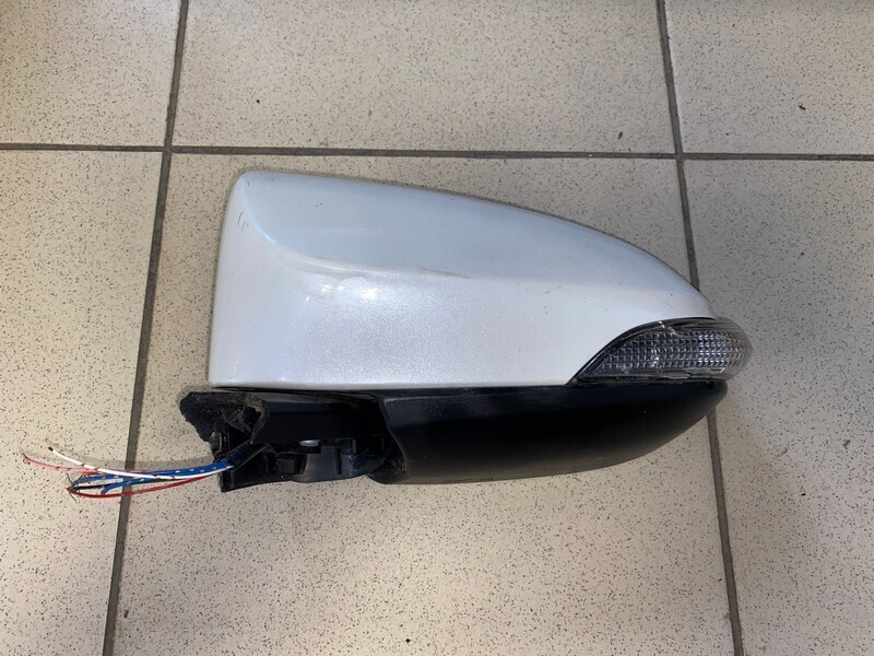 Зеркало боковое Toyota Premio NZT260 1NZ-FE лев