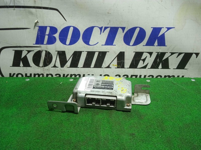 Блок управления КПП Nissan Primera WTP12 QR20DE