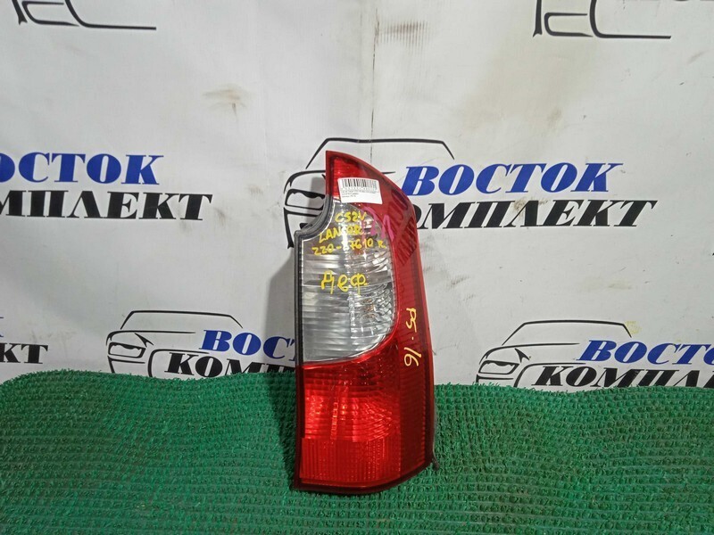 Фонарь стоп-сигнала Mitsubishi Lancer Cargo CS2V 4G15 прав