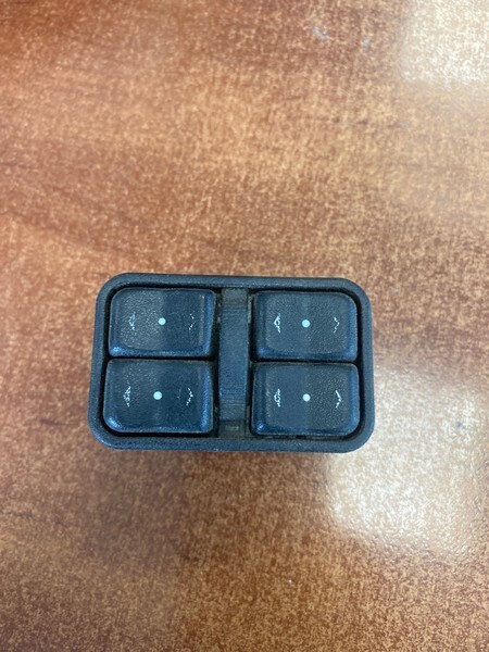 Блок управления стеклоподъемниками Opel Astra G Z18XE