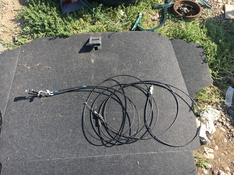 Трос топливного бака Toyota Platz SCP11