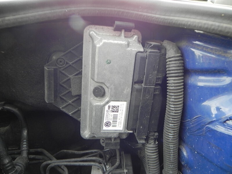 Блок управления ДВС Volkswagen Polo 6R1 CGGB