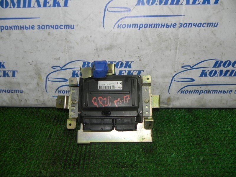 Блок управления ДВС Nissan Liberty RM12 QR20DE