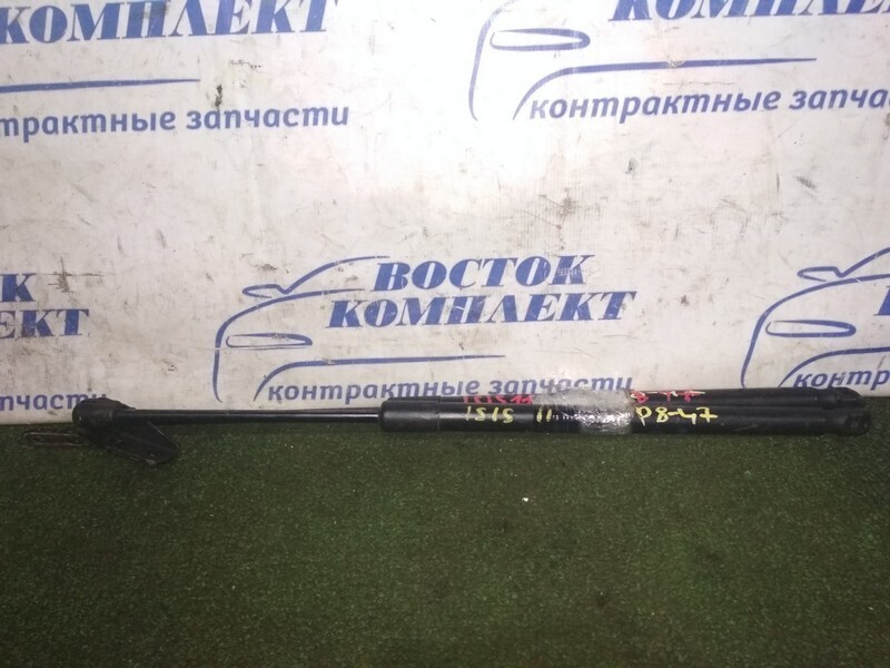 Амортизатор багажника Toyota Isis ZGM11G 3ZR-FAE