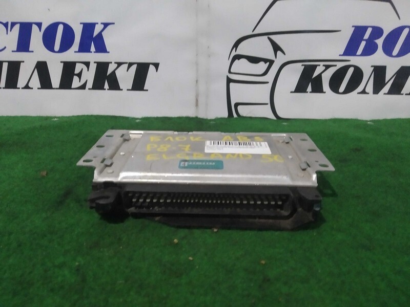 Блок управления ABS Nissan Elgrand AVWE50 QD32ETi