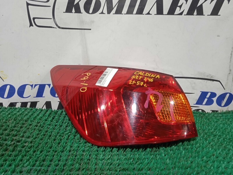 Фонарь стоп-сигнала Toyota Caldina AZT246W 1AZ-FSE лев