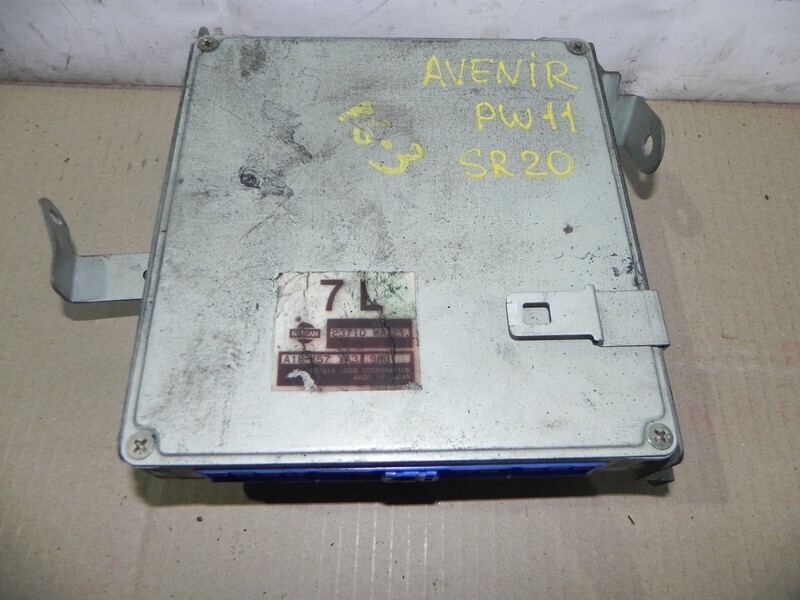 Блок управления ДВС Nissan Avenir PW11 SR20DE