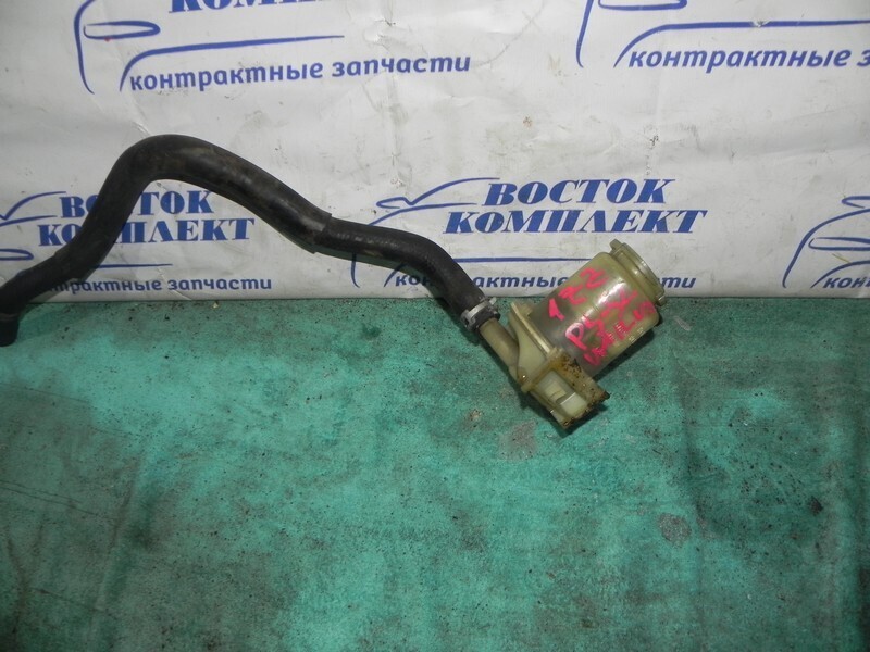 Бачок гидроусилителя Toyota Opa ZCT10 1ZZ-FE