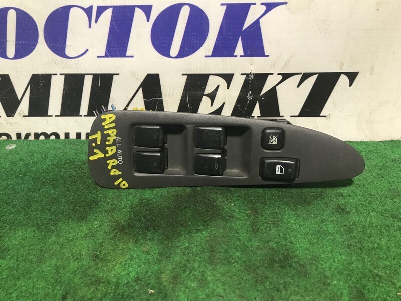 Блок управления стеклоподъемниками Toyota Alphard ANH10W 2AZ-FE