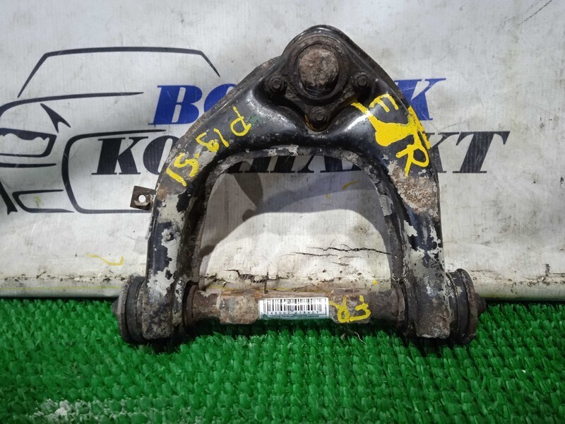 Рычаг подвески Mitsubishi Canter FD50AB 4M40 перед прав